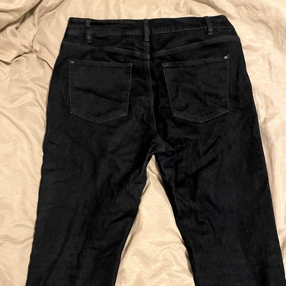 RW&CO Women’s Jeggings - Picture 3 of 3